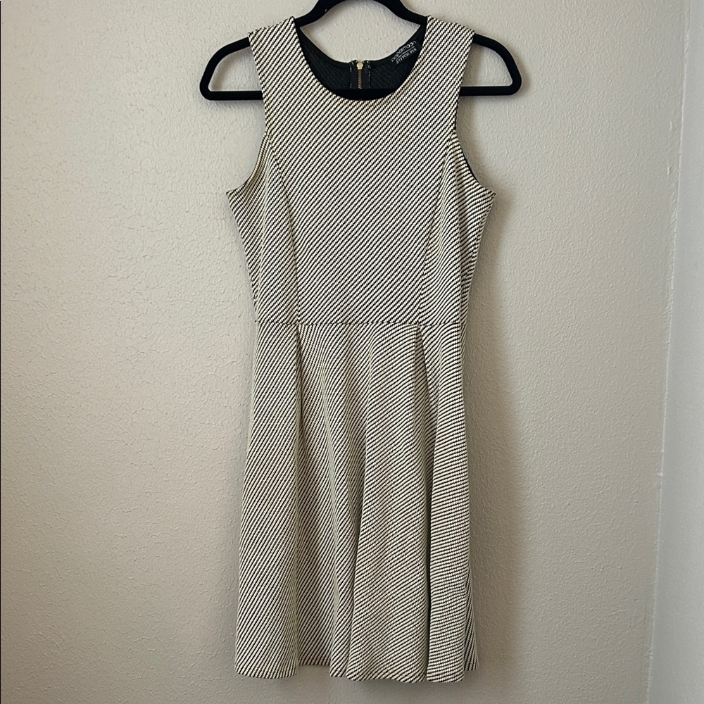 Black and White Sleeveless Dress
